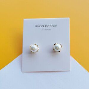 Ashton Gold Pearl Small Stud Earrings by Alicia Bonnie